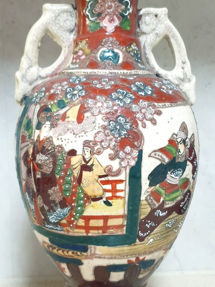 Fantástica antiga jarra japonesa Satsuma assinada