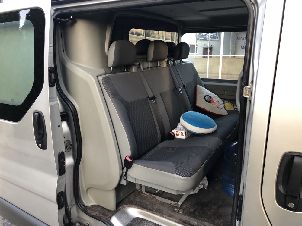 Opel Vivaro 2011 газ-бензин