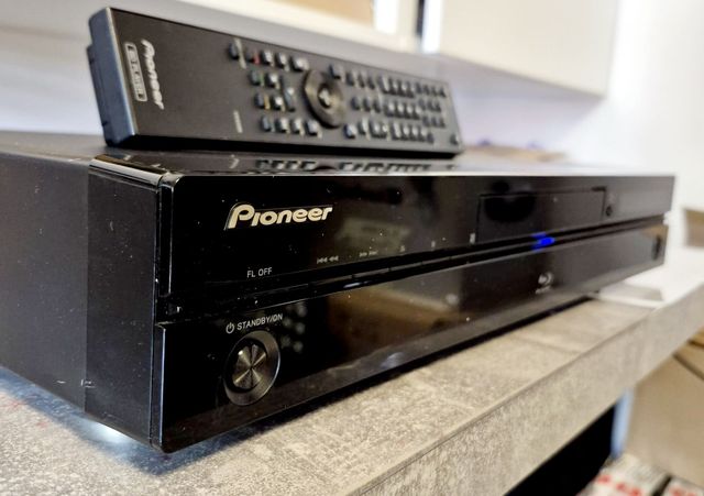 Bluray Pioneer BDP-320. Stan bardzo dobry