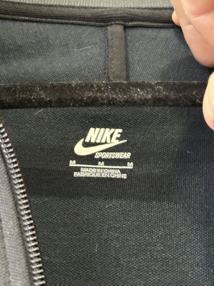 Оригінальна олімпійка Nike розмір М