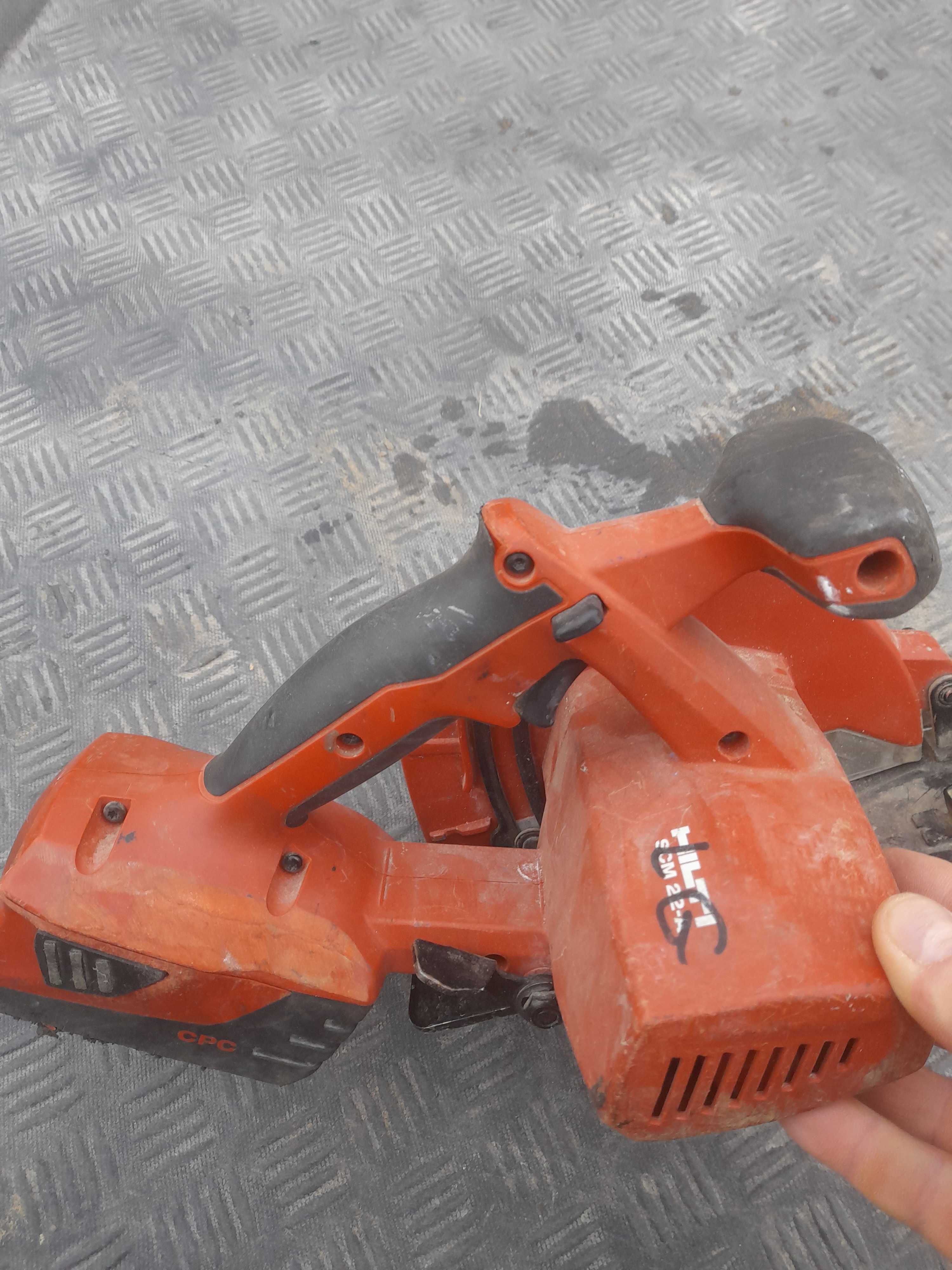 Pilarka tarczowa hilti scm 22a