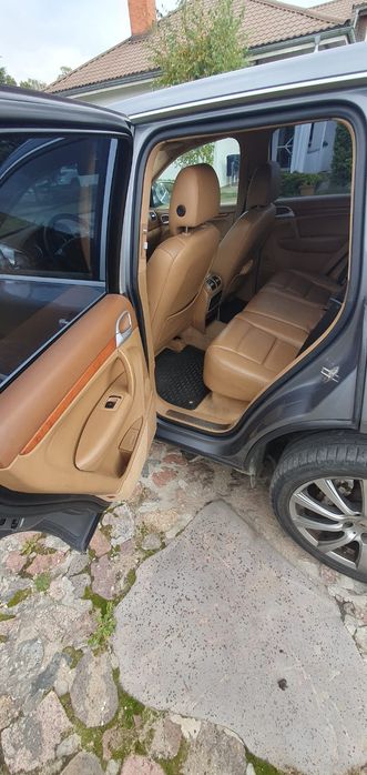 Porsche Cayenne 340km stan bdb