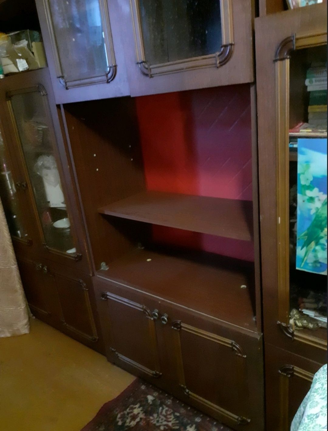 Продам шкаф и ковер