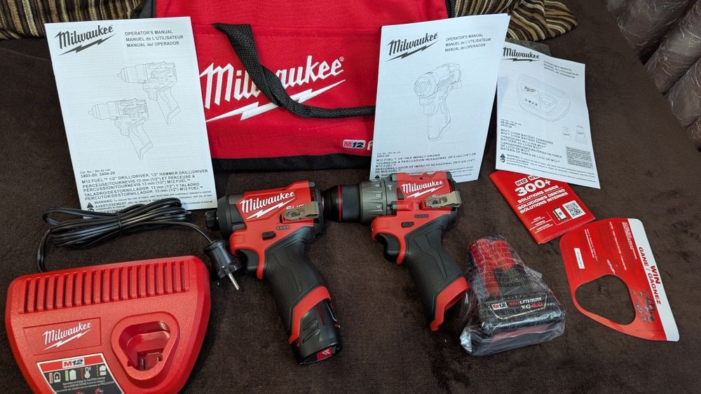 Набір шуруповертів/гайковертів Milwaukee 3497-22 M12 Fuel. USA