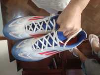 Sapatilhas adidas f50 tamanho 43