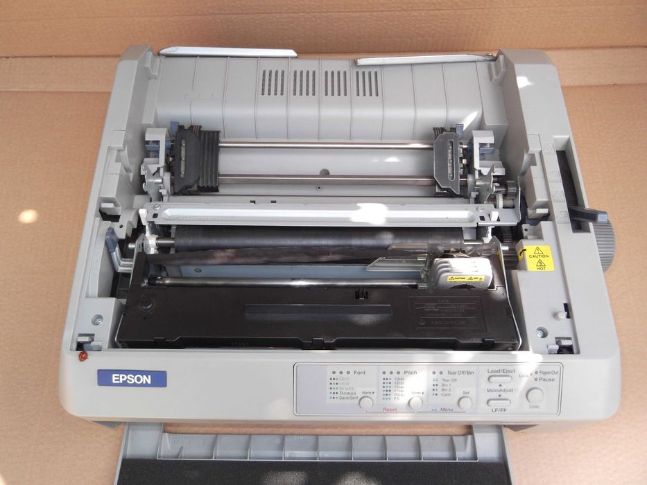Принтер EPSON FX-890