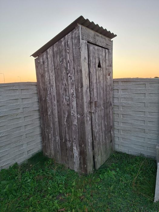 Sprzedam WC na budowe