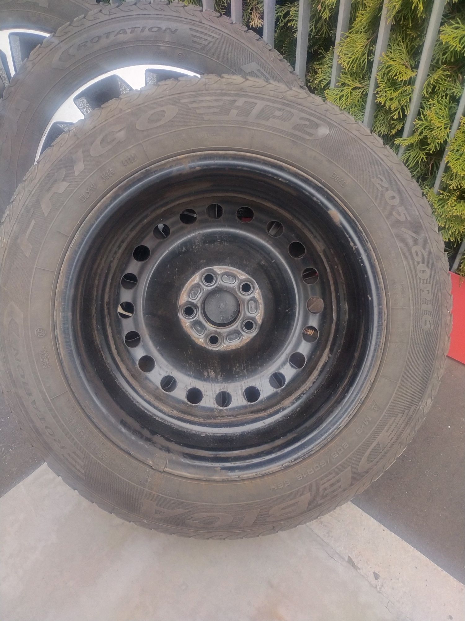 Opony zimowe 5x108