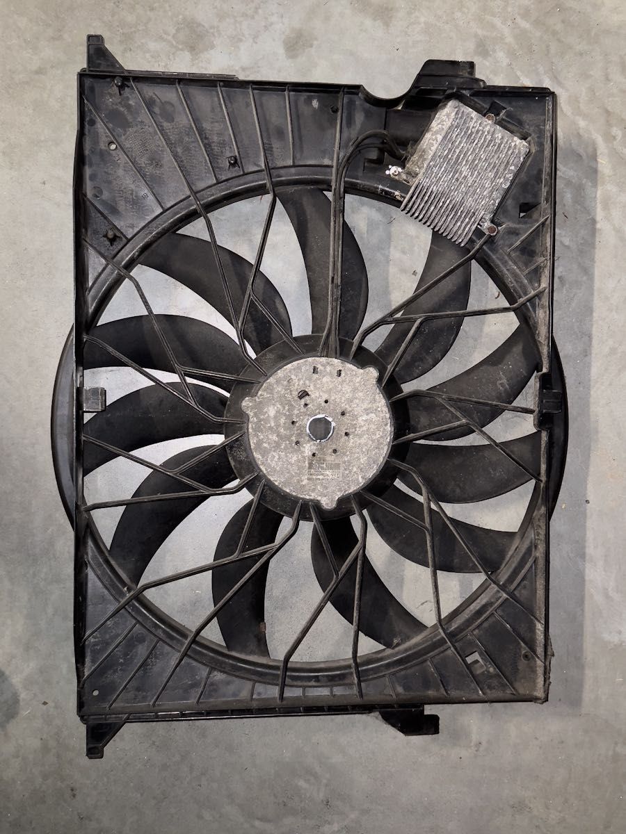 Wentylator chłodnicy 3.2 CDI R6 850W