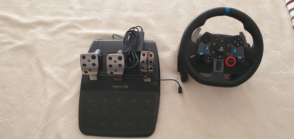 Loggitech G29 + Pedais