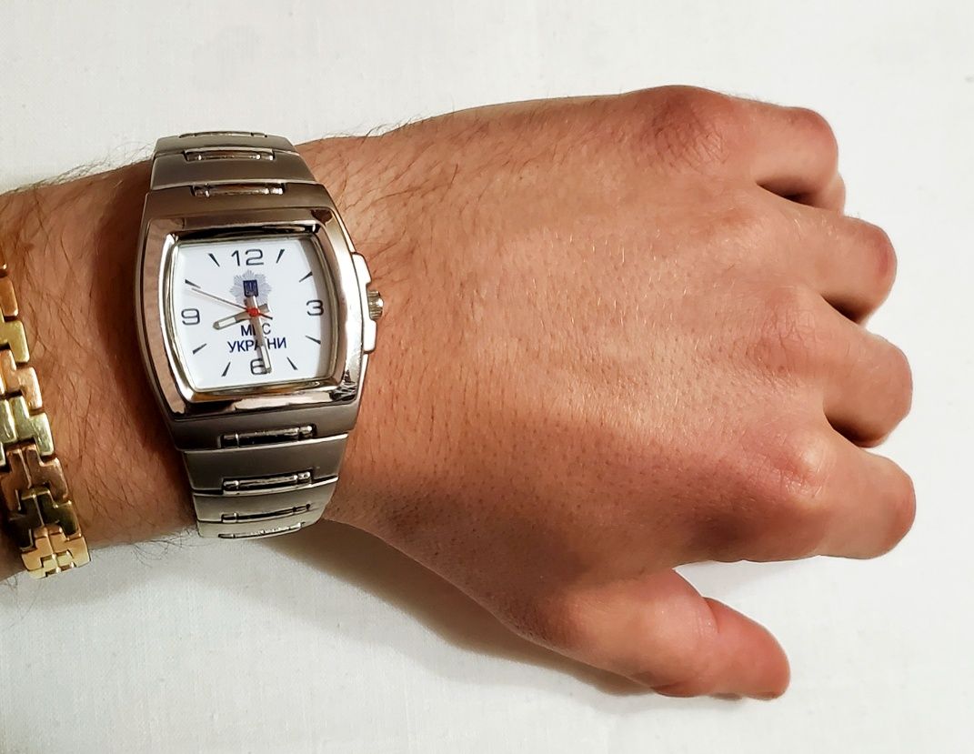 Новые!Часы Omax-МВС кварц подарочная модель марка времён ссср