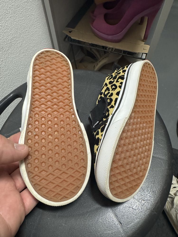 Vendo Sapatilhas Vans tm25