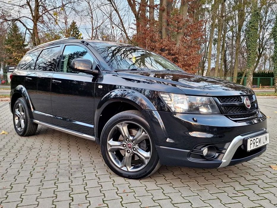 Fiat Freemont 2.0D Cross AWD 170KM Automat 4x4 Navi 19 cali Keyless Kamera 7 osobowy