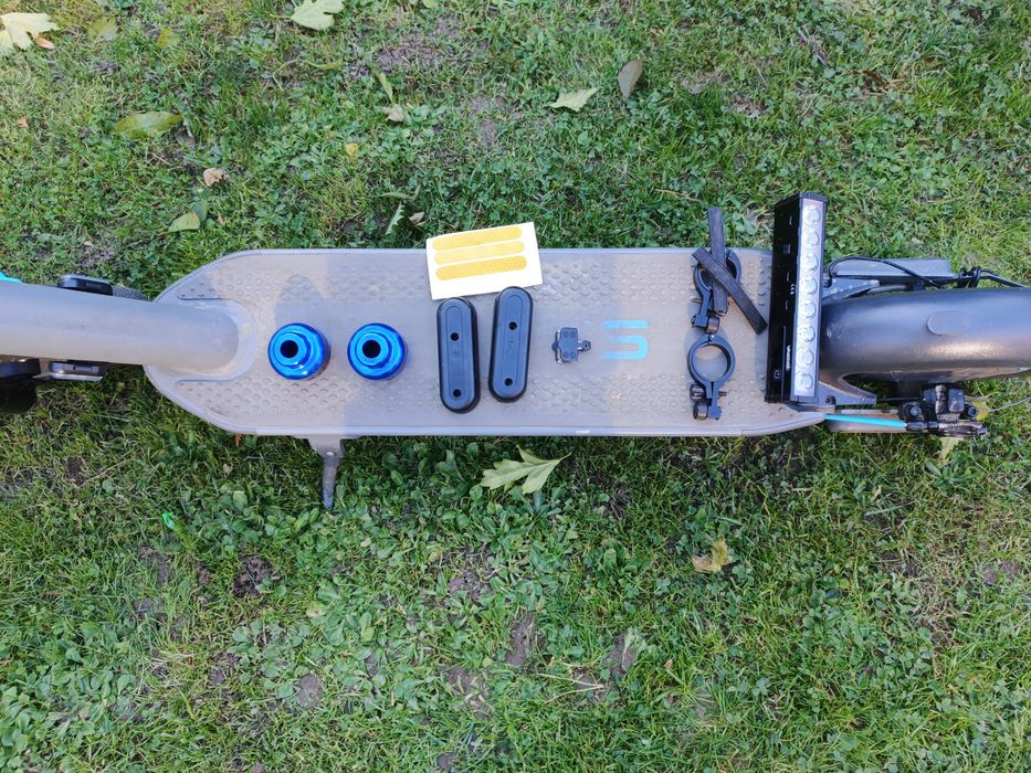 Hulajnoga elektryczna Motus