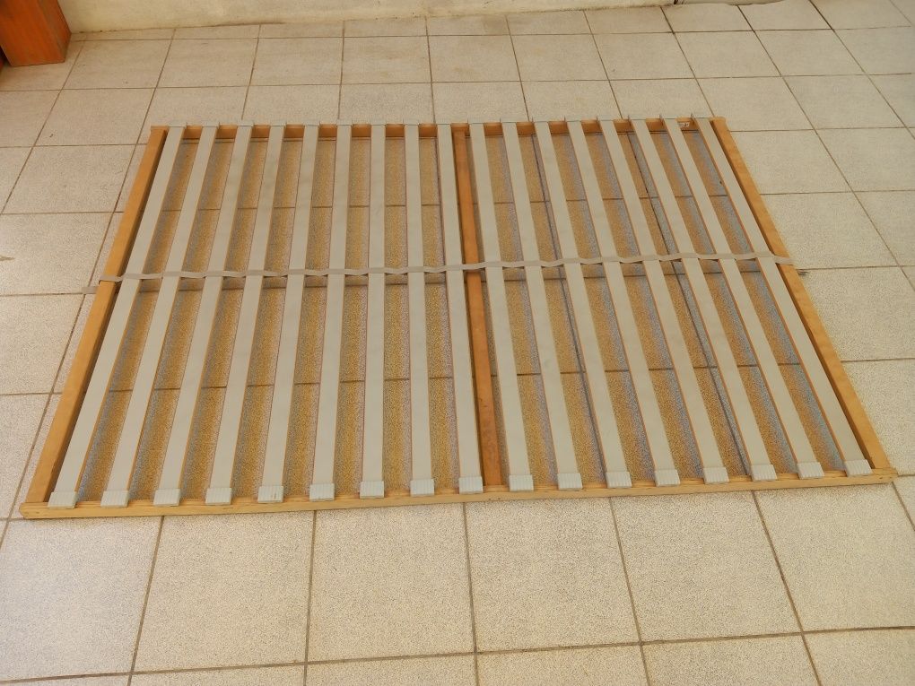 Estrado de ripas
