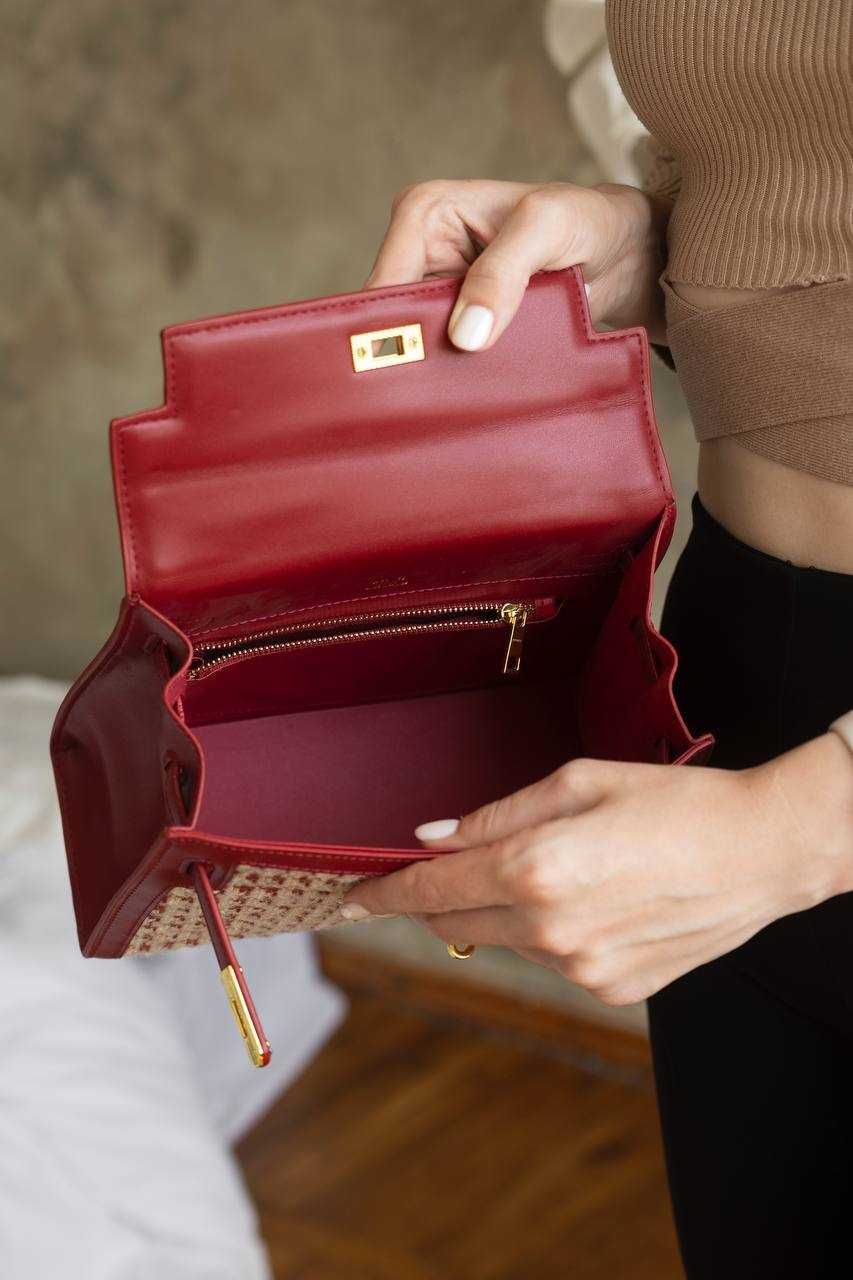 Вишукана жіноча сумка Hermes в бордовому кольорі з натуральної шкіри.