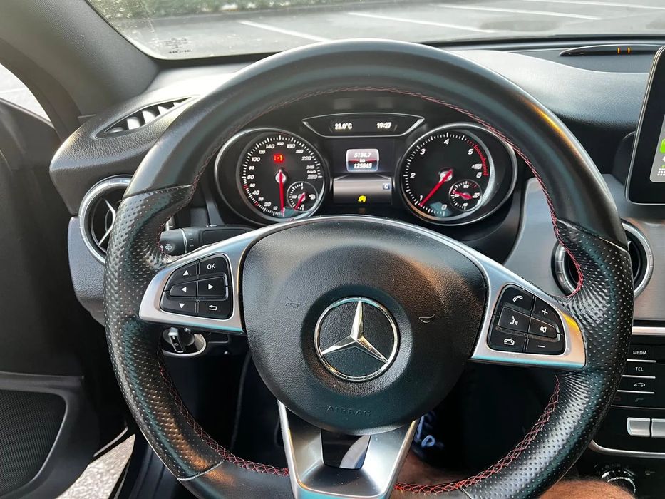 Mercedes-Benz 180