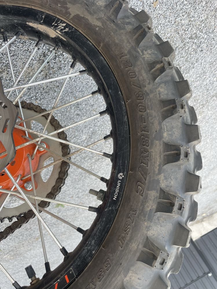 Продам Кові Advance250