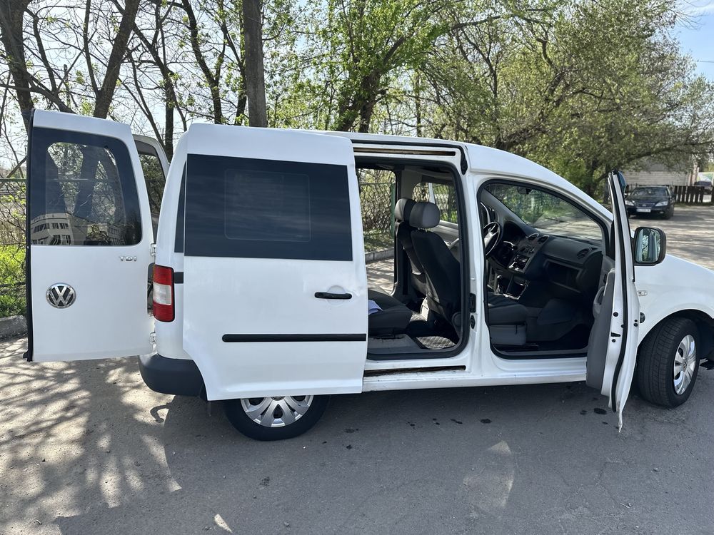 Volkswagen Caddy пасажир 5 місць 1.9 TDI