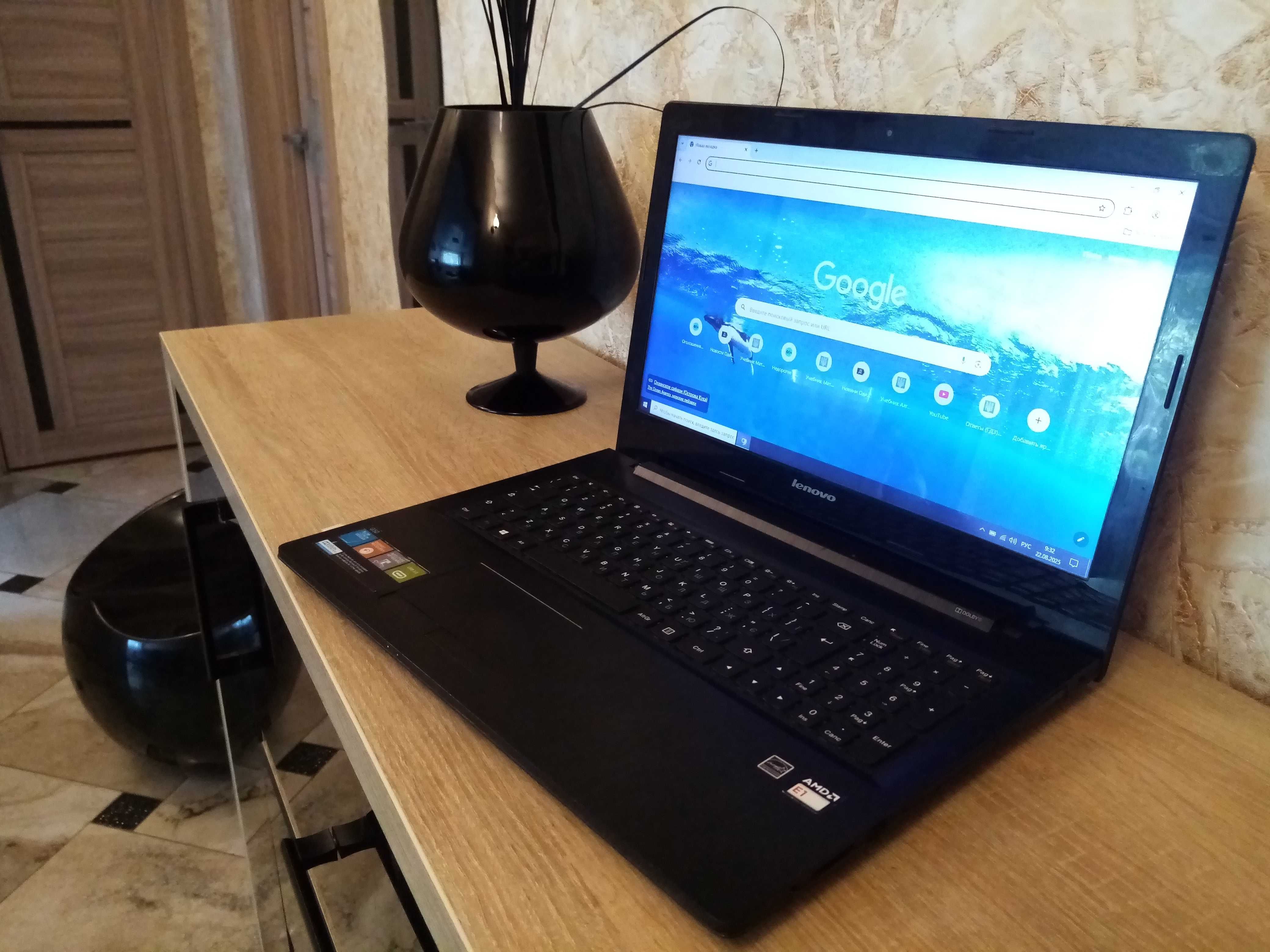 LENOVO: HDD-300 ГБ; ОЗУ-8,0 ГБ; проц-р 1,35ггц; батарея на 2ч.; Wi-Fi