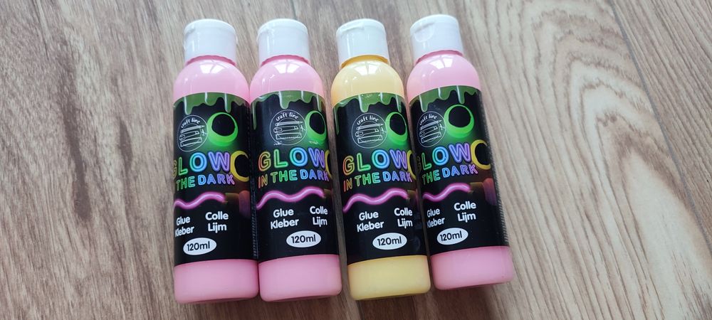 Zestaw :Klej świecący w ciemności 4 szt