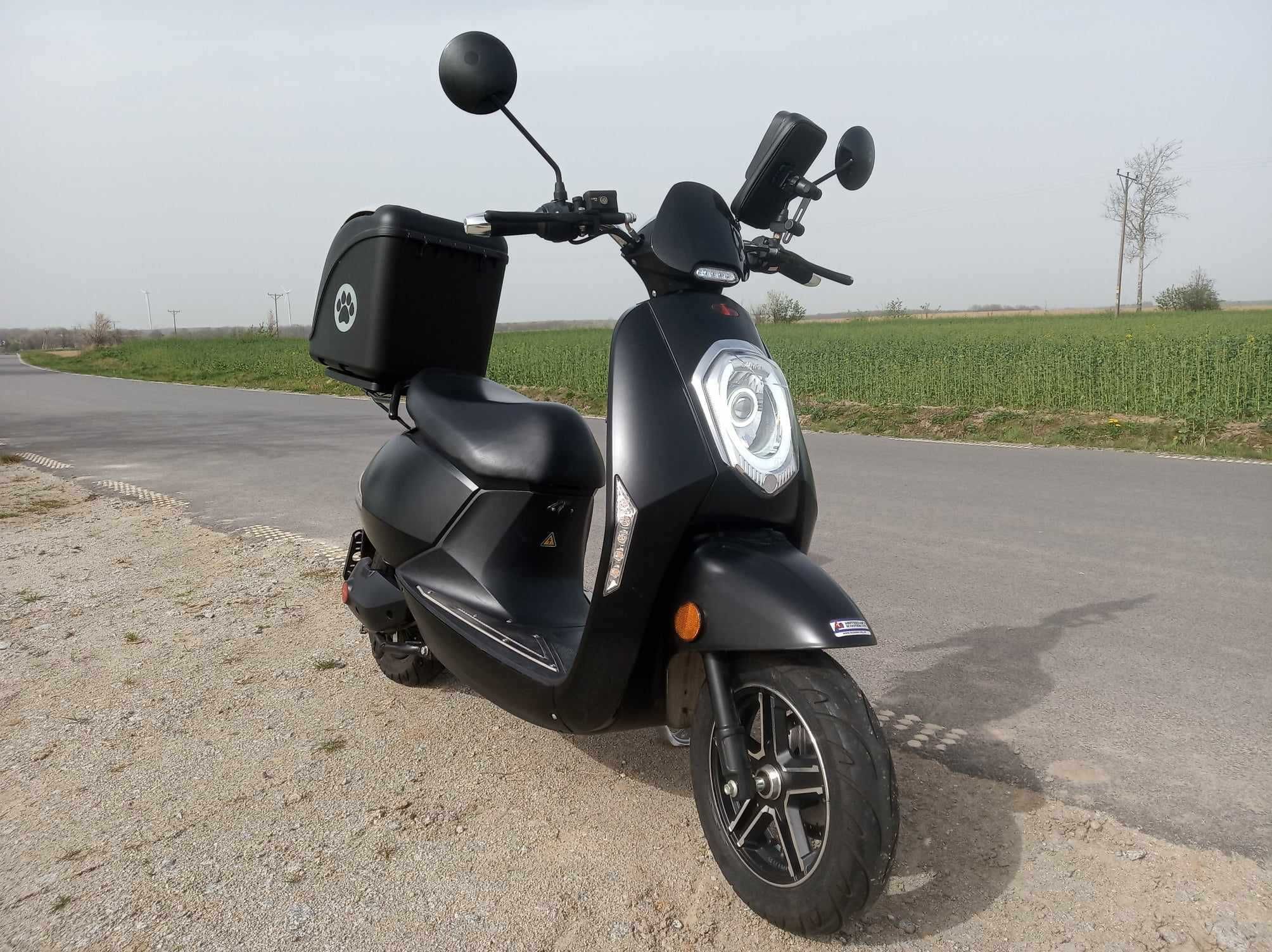 Skuter Elektryczny Monasso Grace silnik Bosch   do Zarejestrowania