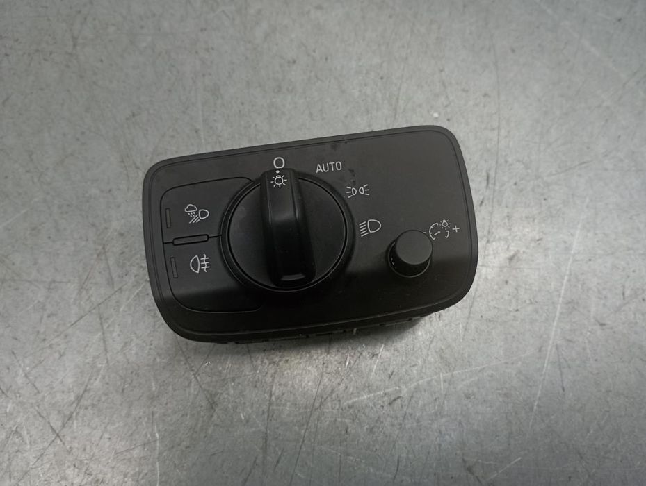 Botão / interruptor de luzes AUDI Q2 (GA)