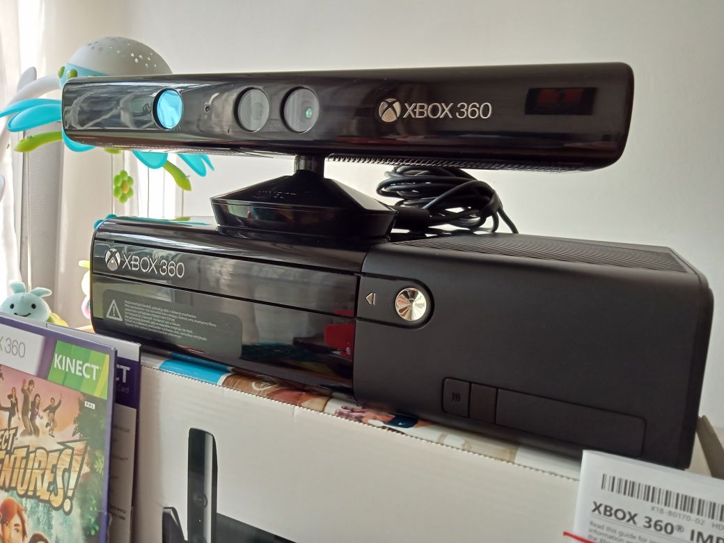 Xbox 360 kamerka ruchu Kinect jak nowa oryginalna Microsoft