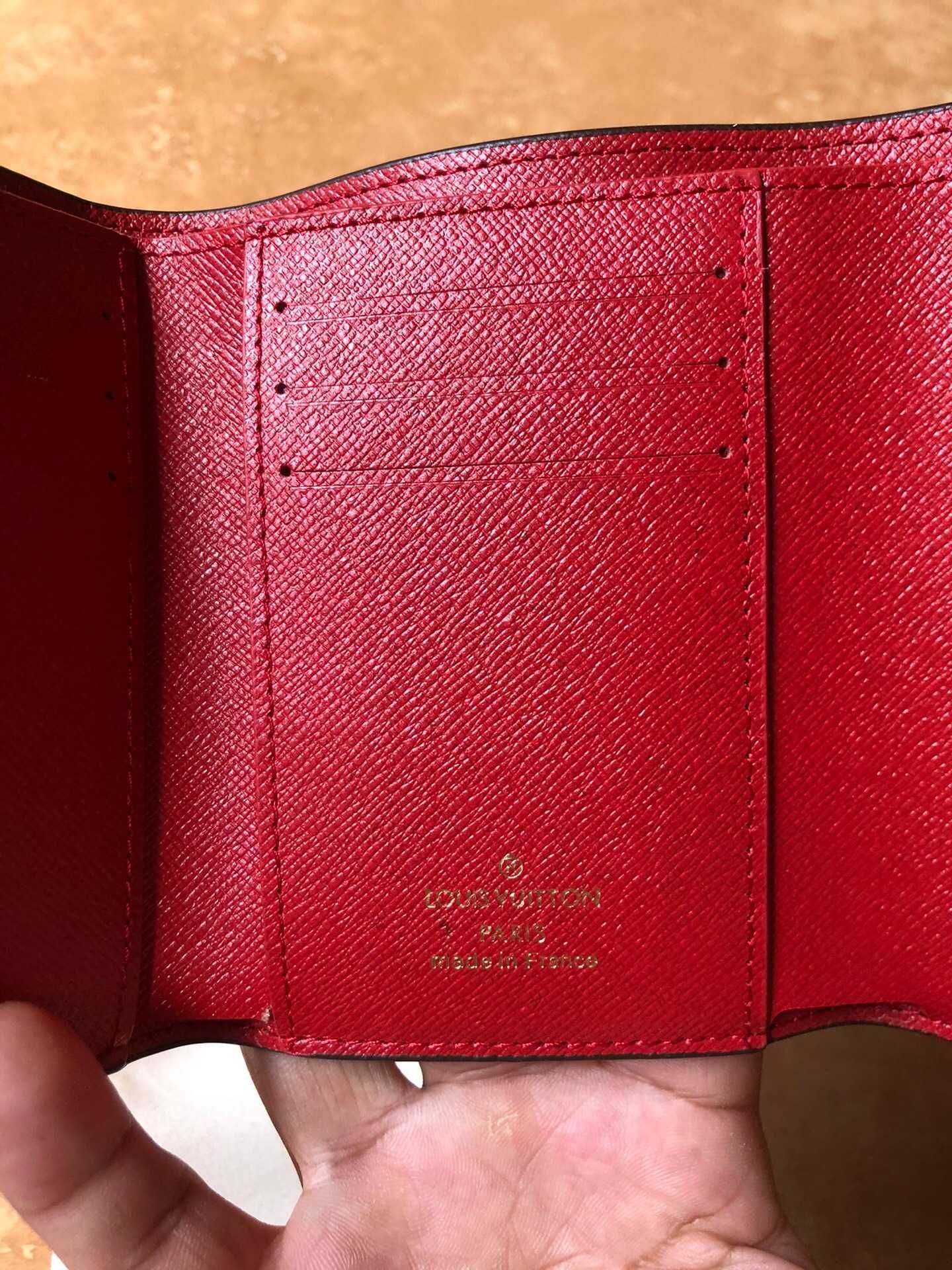 Nowe LV Louis Vuitton Victorine Mały portfel Czerwony przycisk