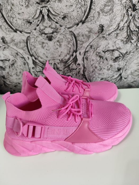 Buty adidasy  sneakersy damskie różowe wciągane lekkie 41 wkład. 26.5