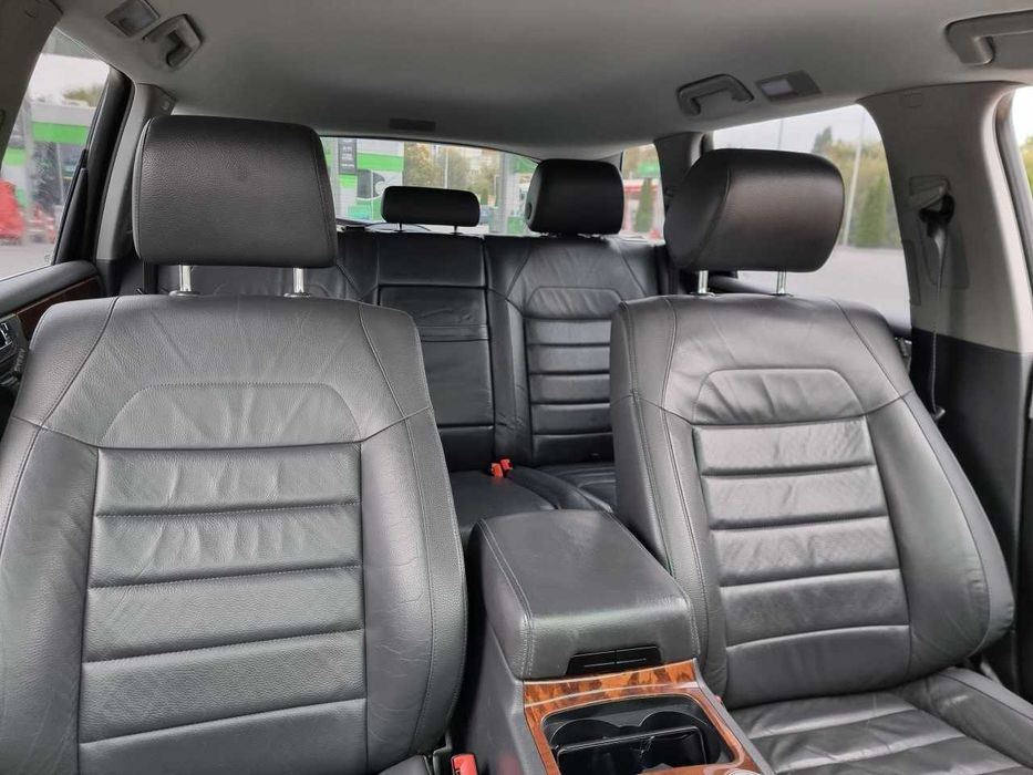 Продам  Volkswagen Touareg 2009. Можна в розстрочку, під викуп.