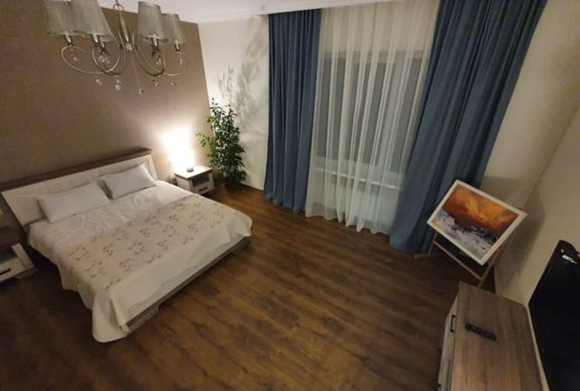 Квартира,апартаменти в центрі Мукачева подобово.