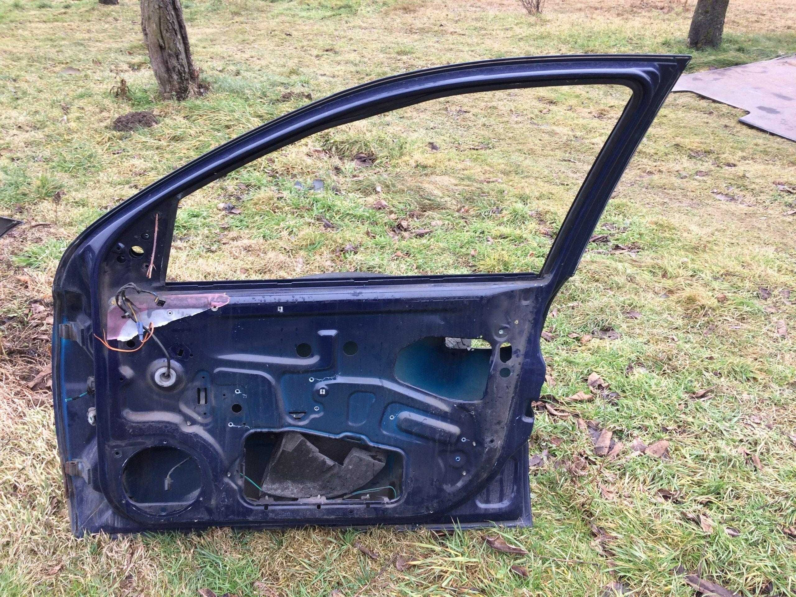 Drzwi Prawy Przód ASTRA II Kombi. Eu. 00r. Y269