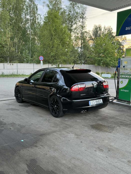 Seat Leon FR Mk1 1.8 Turbo LPG 230hp AUQ 6-biegów felgi 18"/17" Czarny