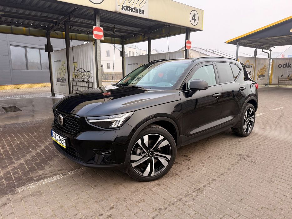 Volvo XC 40 B5 AWD - Kamery 360 - Harman Kardon - BLIS - Felgi 20” - Ceramika!