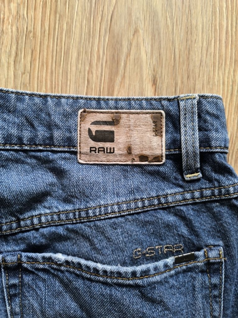 Spodenki damskie firmy Raw rozm. 29