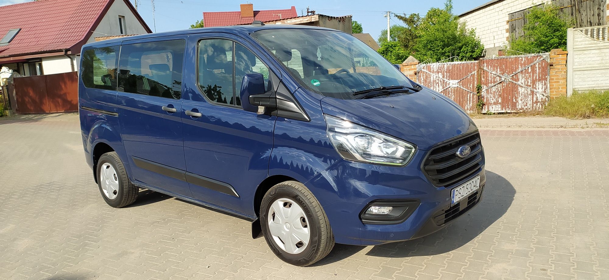 Ford Transit Custom 9 osób 2.0 TDI klima