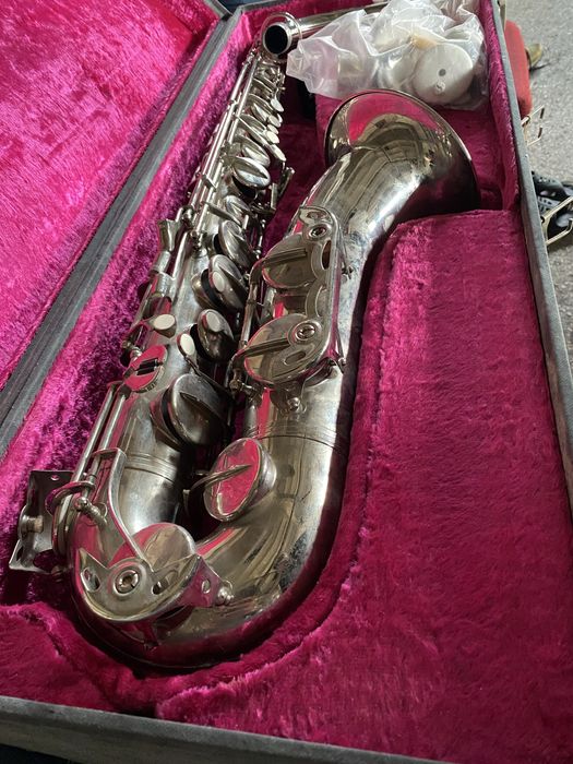 Саксофон и труба