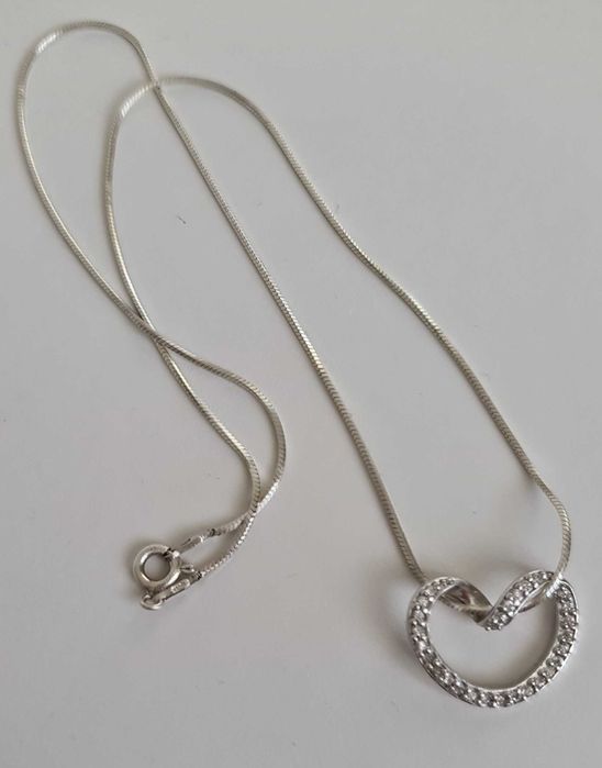 łańcuszek z zawieszką sercem srebro 925