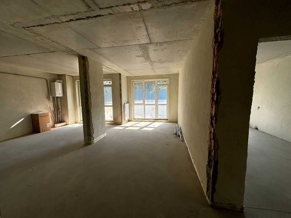 Продаж 3-кімнатної квартири в новобудові вул. Нижанківського