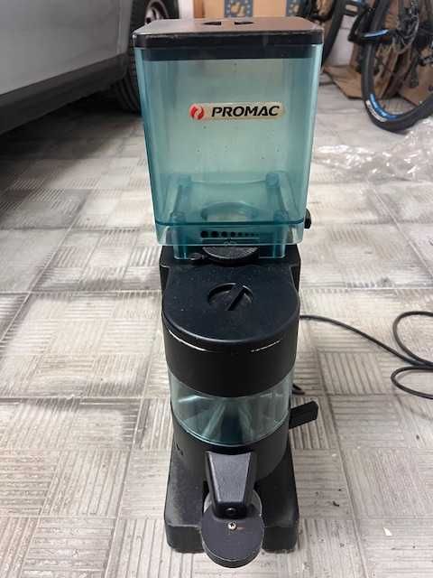 Moinho de Café Promac 450W