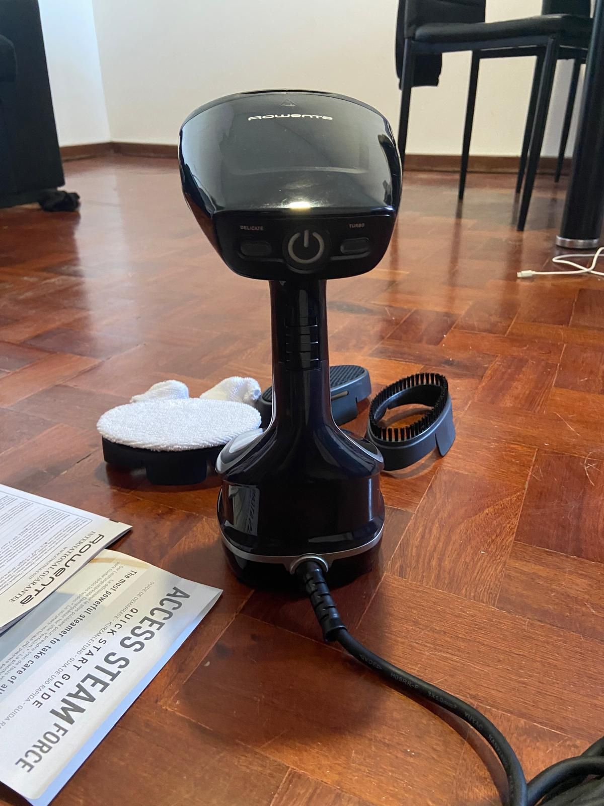 Ferro a Vapor Vertical Rowenta