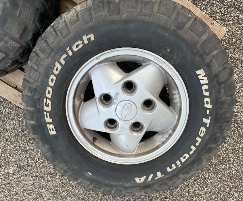 Jantes Land Rover Cyclone + Pneus BF Goodrich 235X85X16