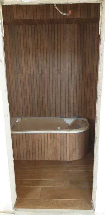 Wykończenia wnętrz, Łazienki kompleksowo, REMONTY