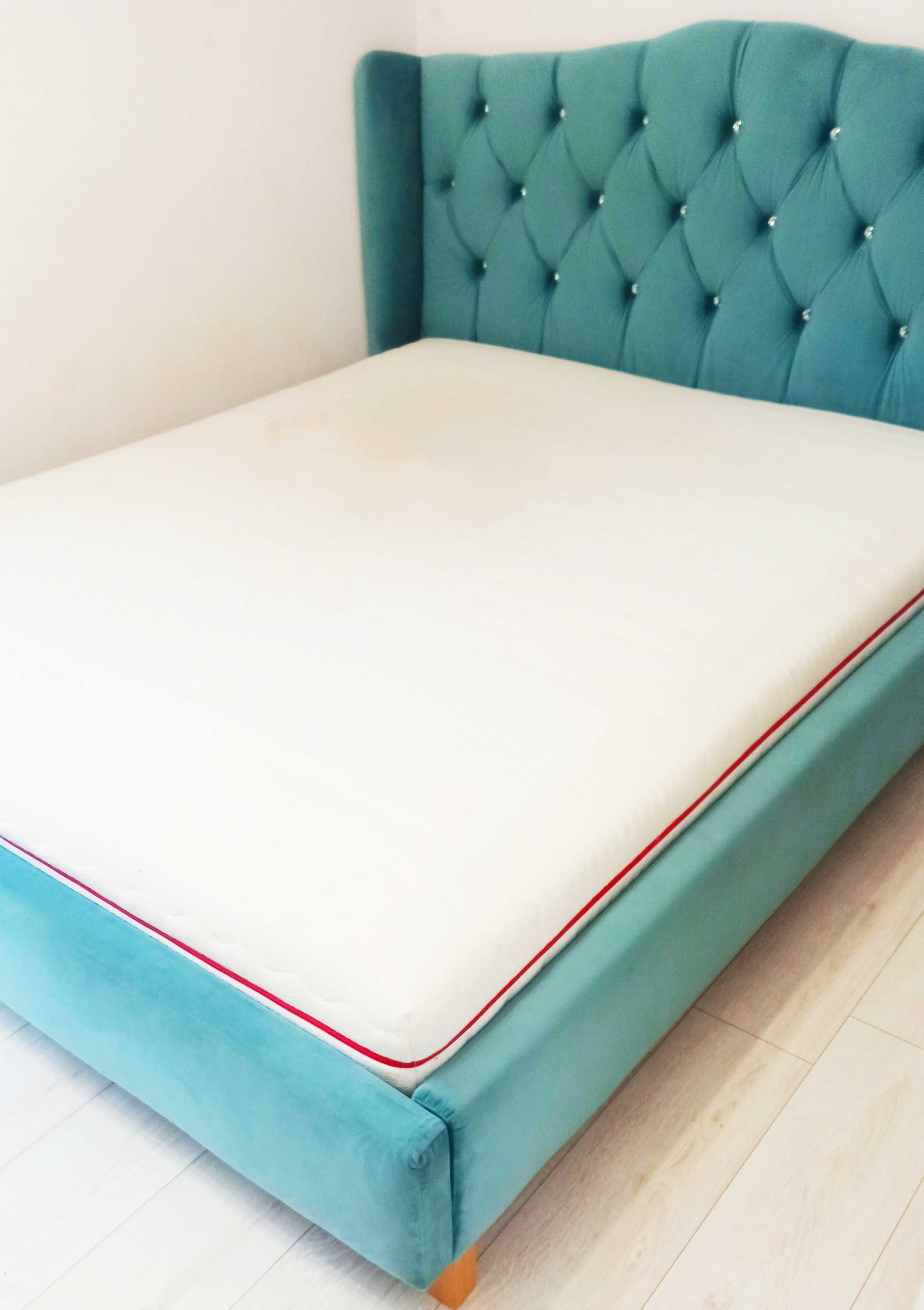 Łóżko glamour turkus kryształki tapicerowane uszak styl chesterfield