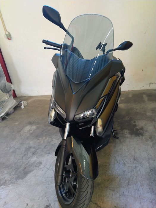 Moto Yamaha X Max 125