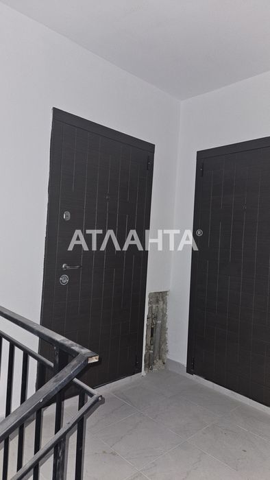 Дворівнева квартира з мансардою у зеленій зоні