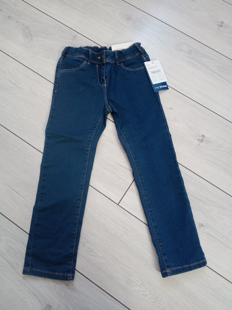 116 cm. Nowe spodnie jeansowe C&A