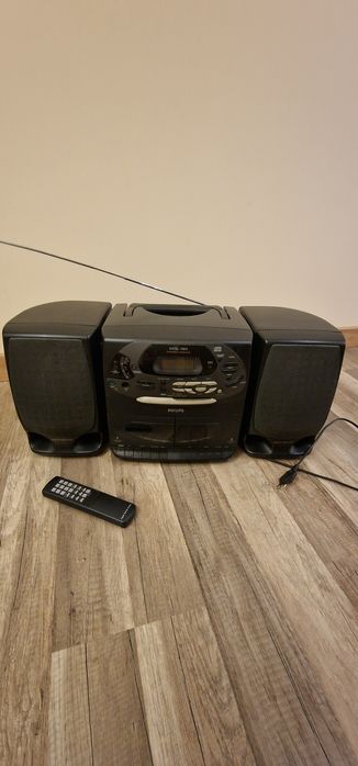 Wieża Philips: CD, radio, kasety