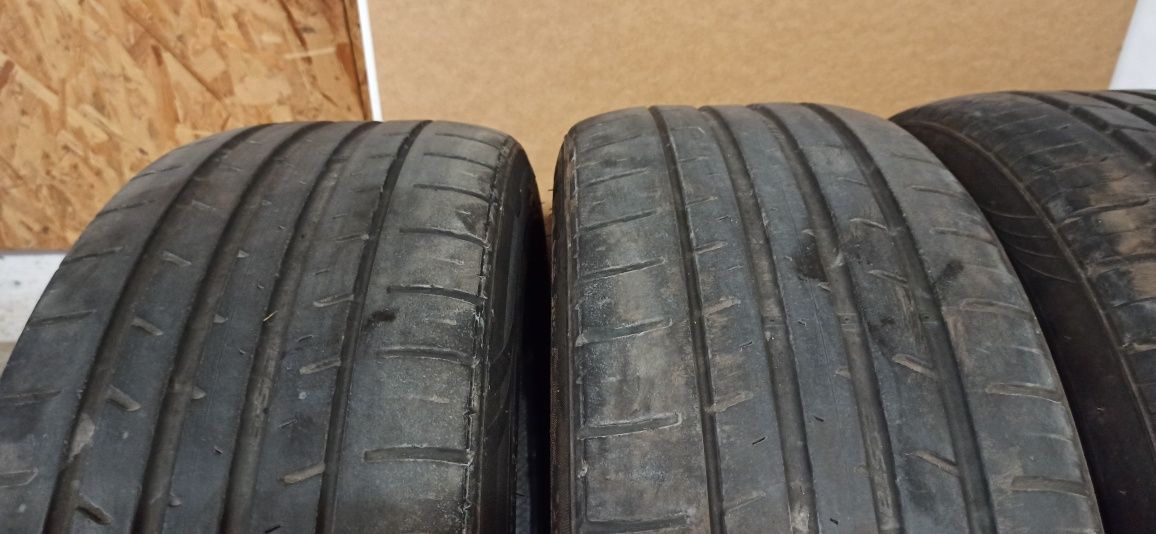 Opony  letnie Kumho  225/45/19